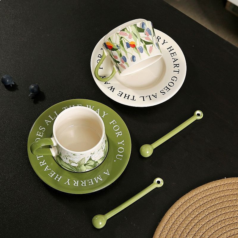 Set Tazza e Piattino in Cerami - Valley Tea And Coffee recensione e prezzo