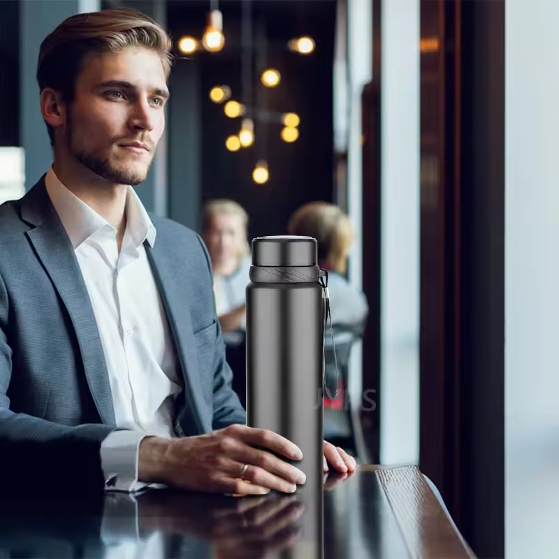 Bottiglia Termica da 1000ML, M - Coffee Tea Exchange recensione e prezzo