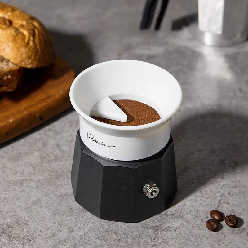 Distributore di caffè in caffe - Coffee Tea Chocolate recensione e prezzo