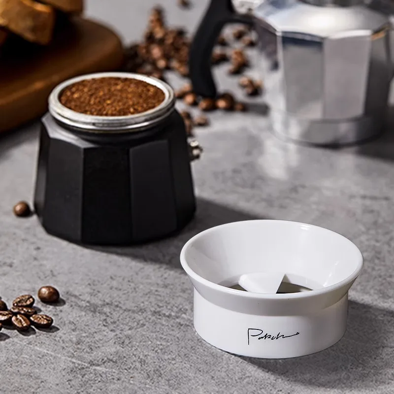 Distributore di caffè in caffe - Coffee Tea Chocolate recensione e prezzo