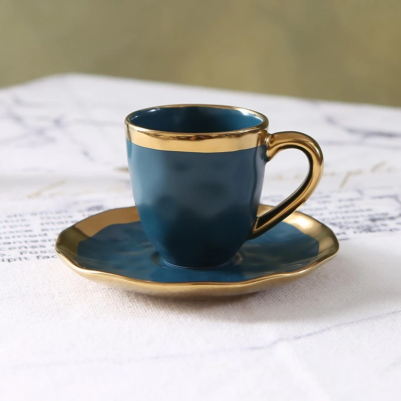 Set di tazze da caffè e piatti - Coffee Tea Catering recensione e prezzo
