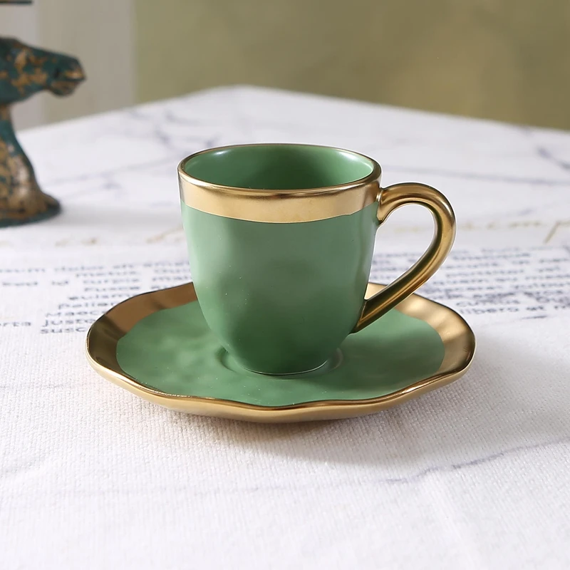 Set di tazze da caffè e piatti - Coffee Tea Catering recensione e prezzo