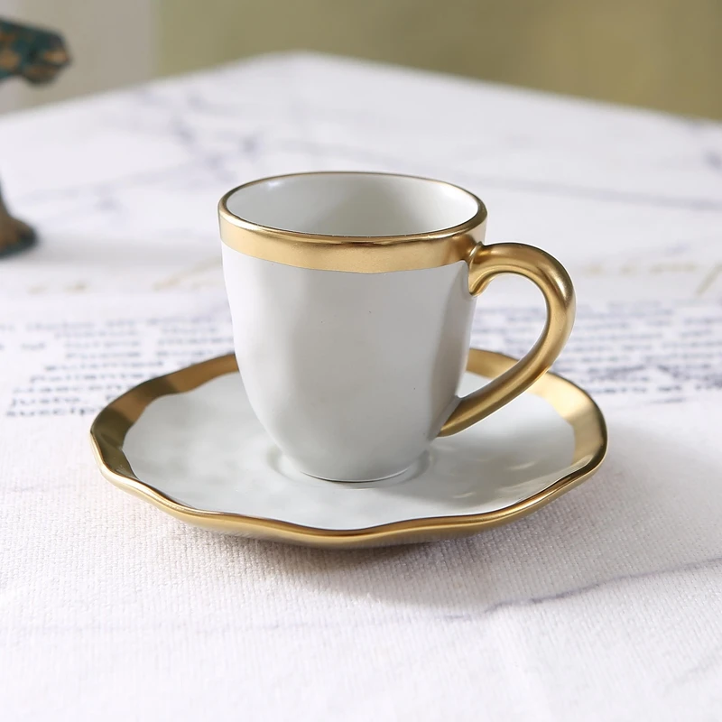 Set di tazze da caffè e piatti - Coffee Tea Catering recensione e prezzo